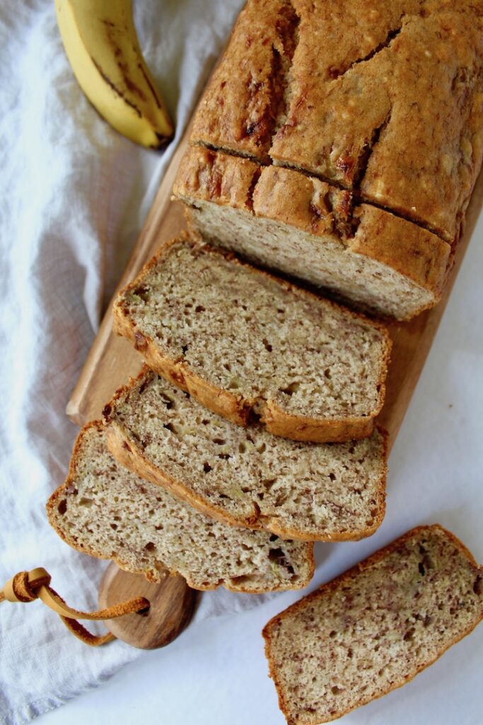 The Best Classic Vegan Banana Bread 