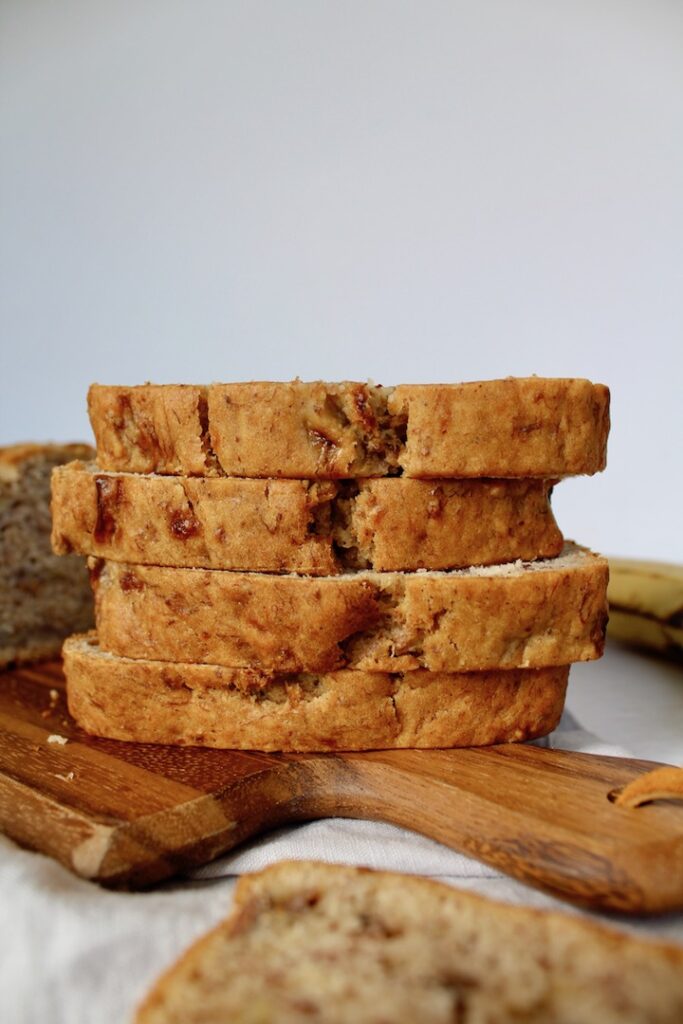 The Best Classic Vegan Banana Bread 