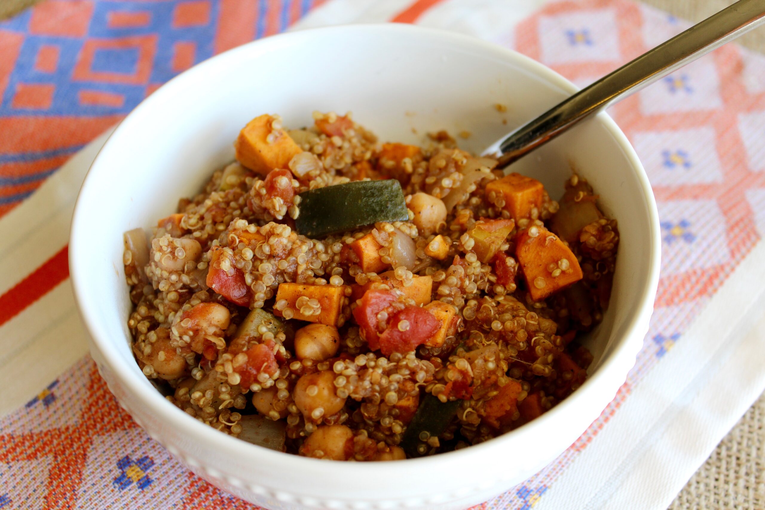 One Pot Tandoori Spiced Quinoa and Veggies