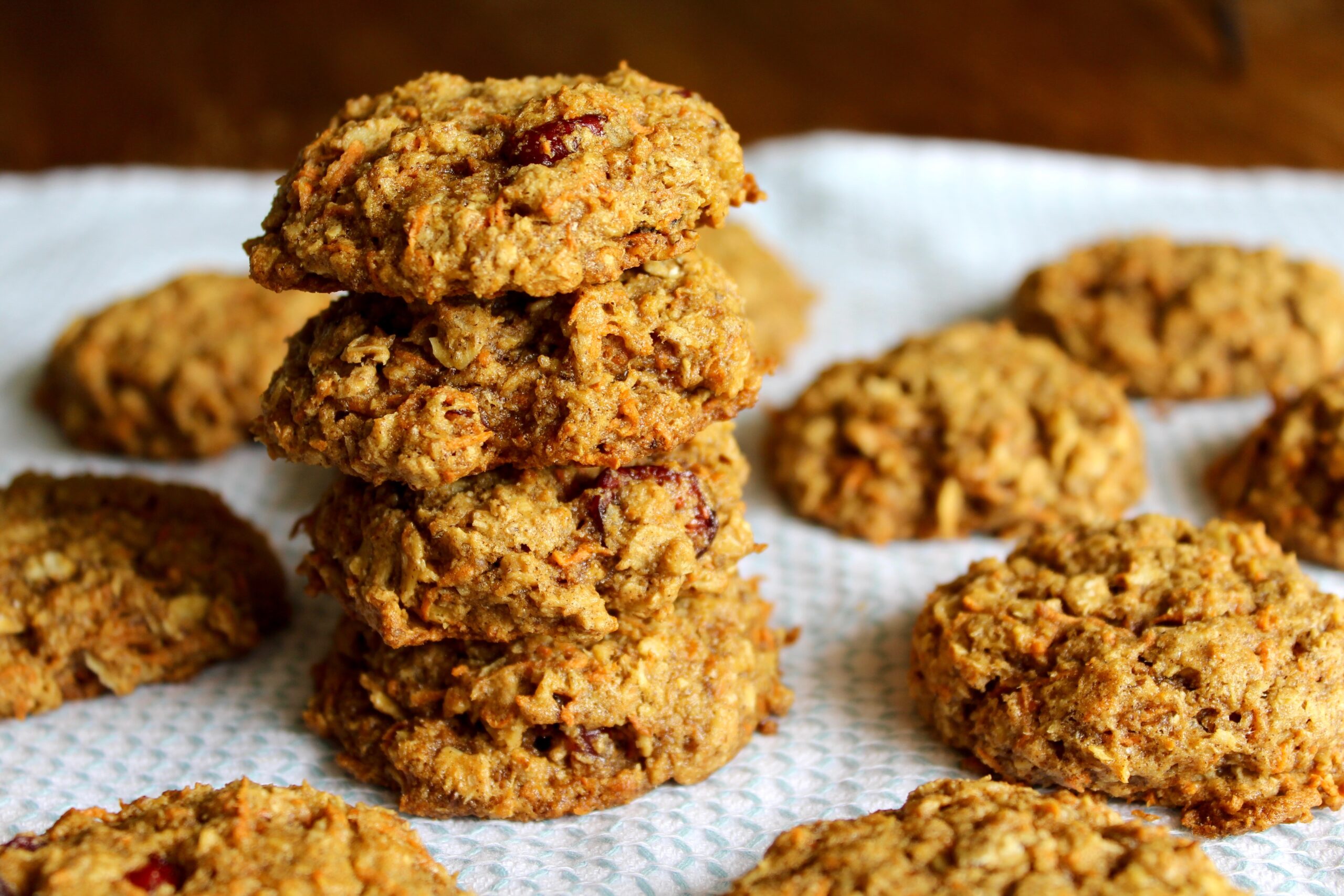 Vegan Carrot Cake Oatmeal Cookies