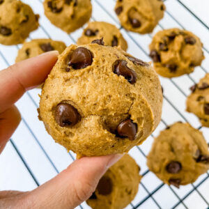 Soft Vegan Pumpkin Chocolate Chip Cookies