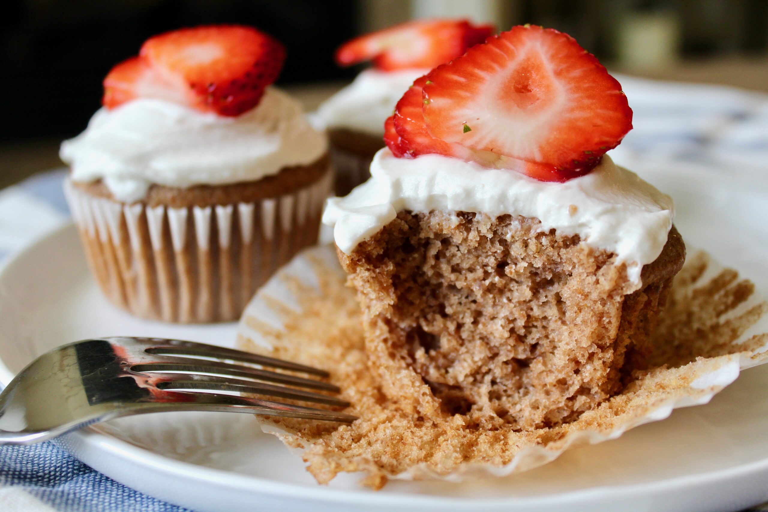 Vegan Strawberry Cupcakes with Coconut Cream