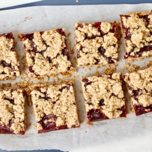 Simple Raspberry Crumble Bars