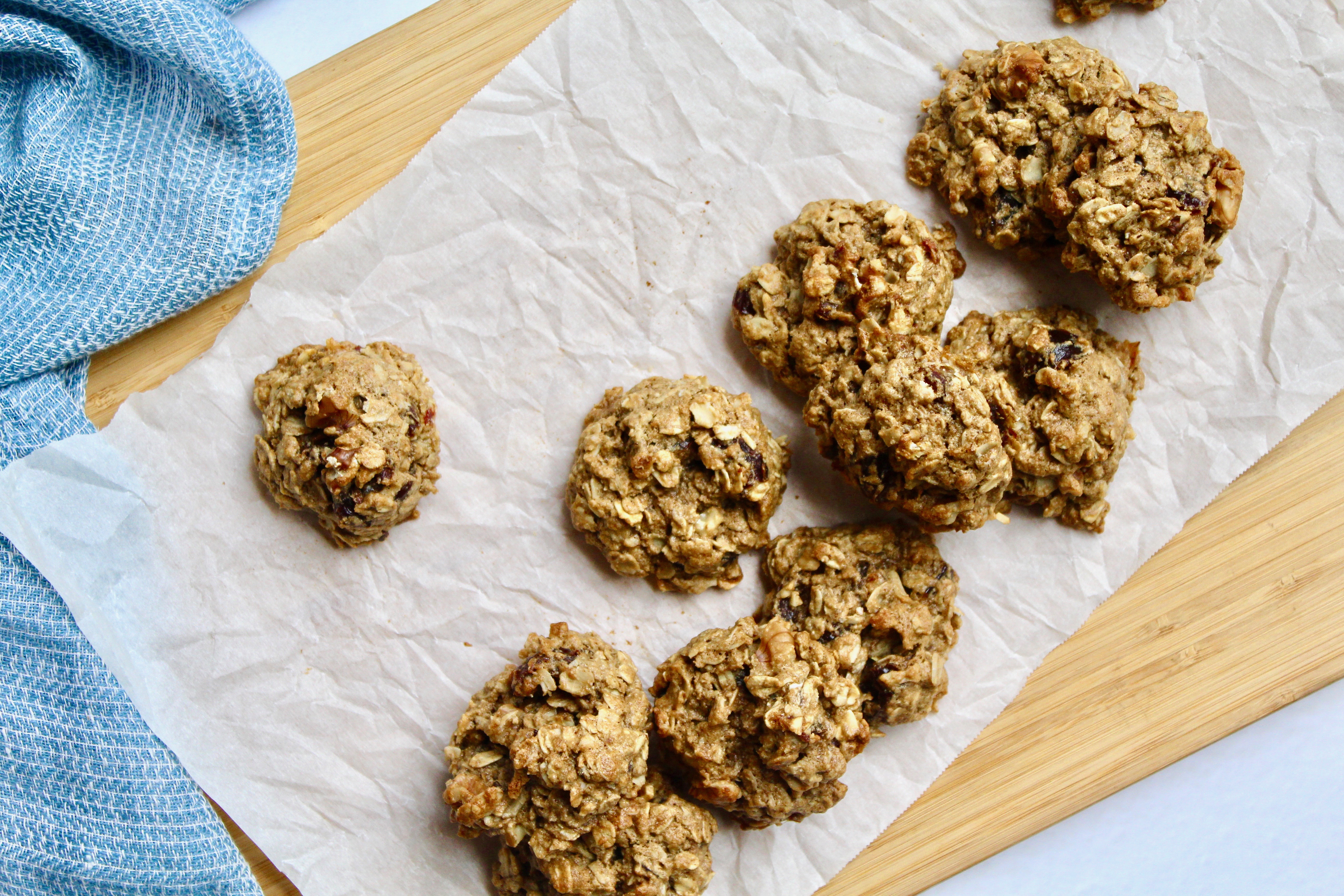 Oatmeal Date Walnut Cookies (vegan, gluten-free)