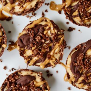 Healthy Chocolate Peanut Butter Tarts (vegan, gluten-free, refined sugar free)