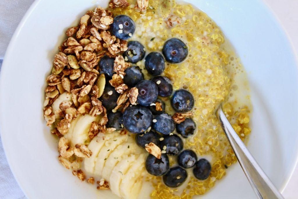 Golden Quinoa Breakfast Bowl (vegan, gluten-free, paleo, nut free friendly)