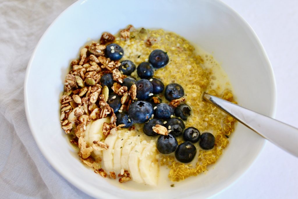 Golden Quinoa Breakfast Bowl (vegan, gluten-free, paleo, nut free friendly)