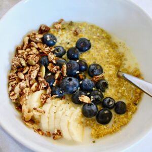 Golden Quinoa Breakfast Bowl (vegan, gluten-free, paleo, nut free friendly)