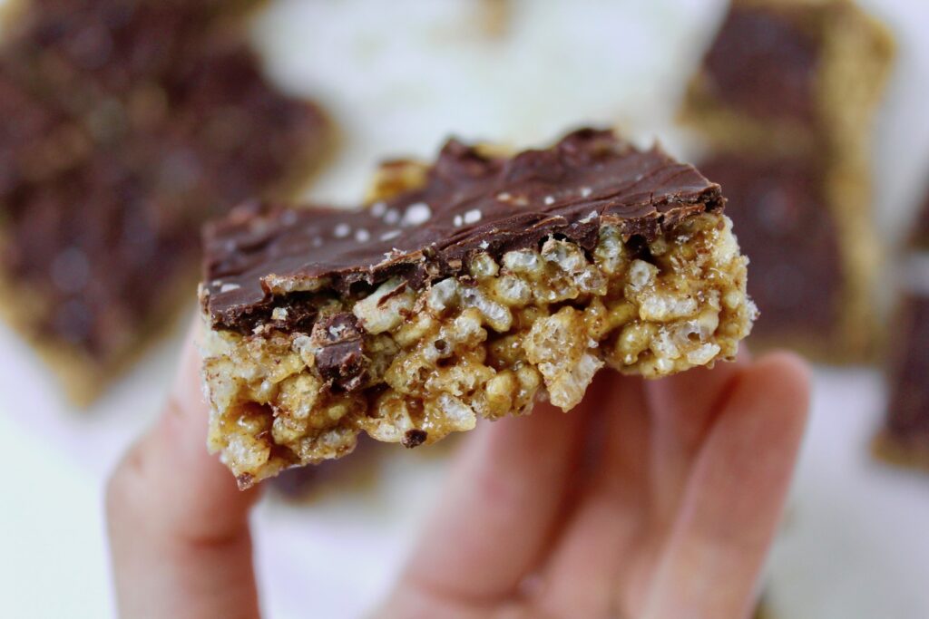 Healthy Almond Butter Rice Crispy Treats (vegan, gluten-free, oil-free)