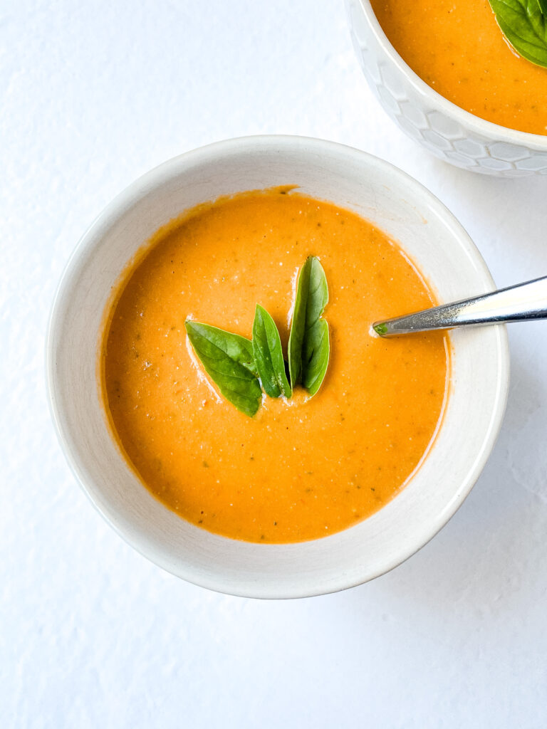 Creamy Roasted Tomato Soup (vegan, gluten-free)