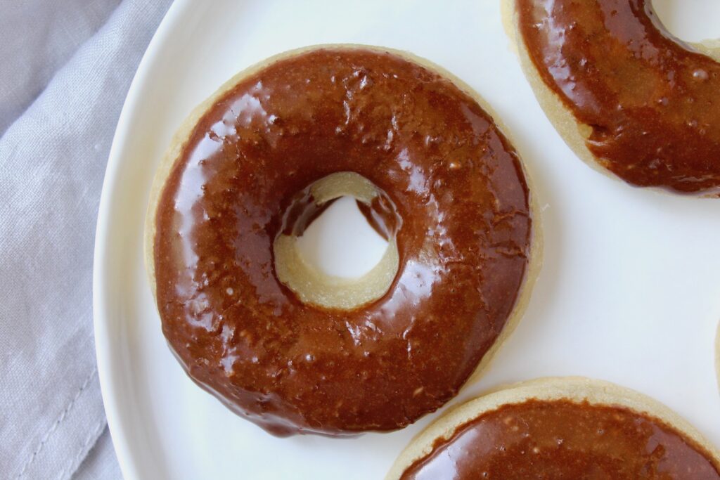 Small Batch Baked Mochi Donuts with Chocolate Glaze (vegan, gluten-free, oil-free) 