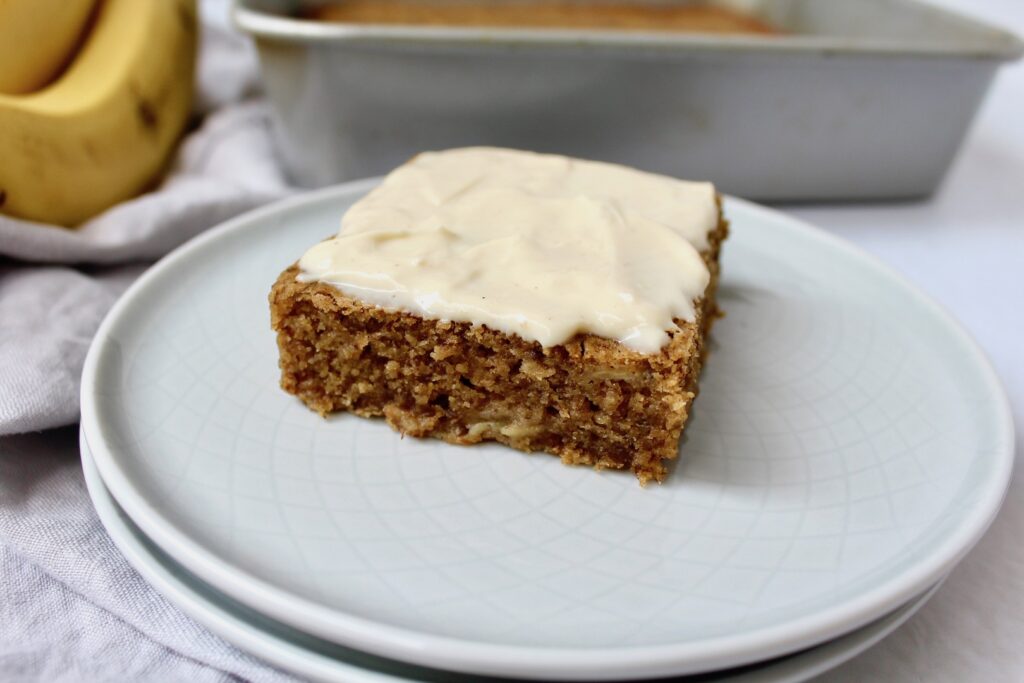 Healthy Banana Snack Cake (vegan, gluten-free, refined sugar free)