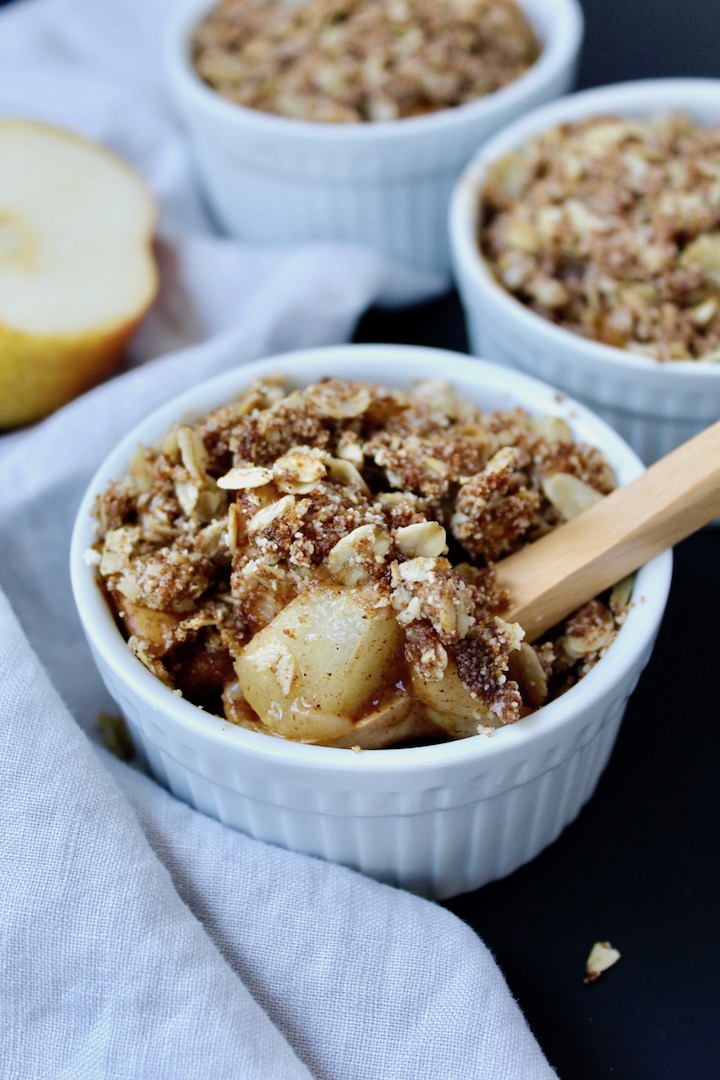 Small Batch Cinnamon Pear Crisp (vegan, gluten-free)