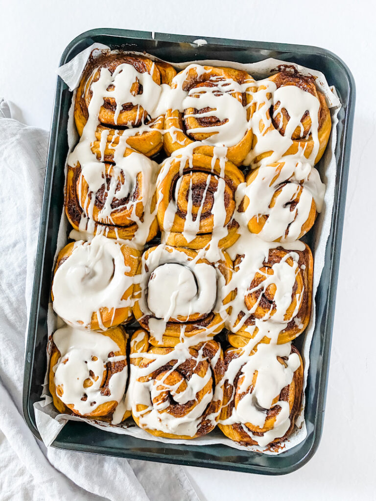 Vegan Pumpkin Cinnamon Rolls with Maple Glaze