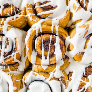 Vegan Pumpkin Cinnamon Rolls with Maple Glaze