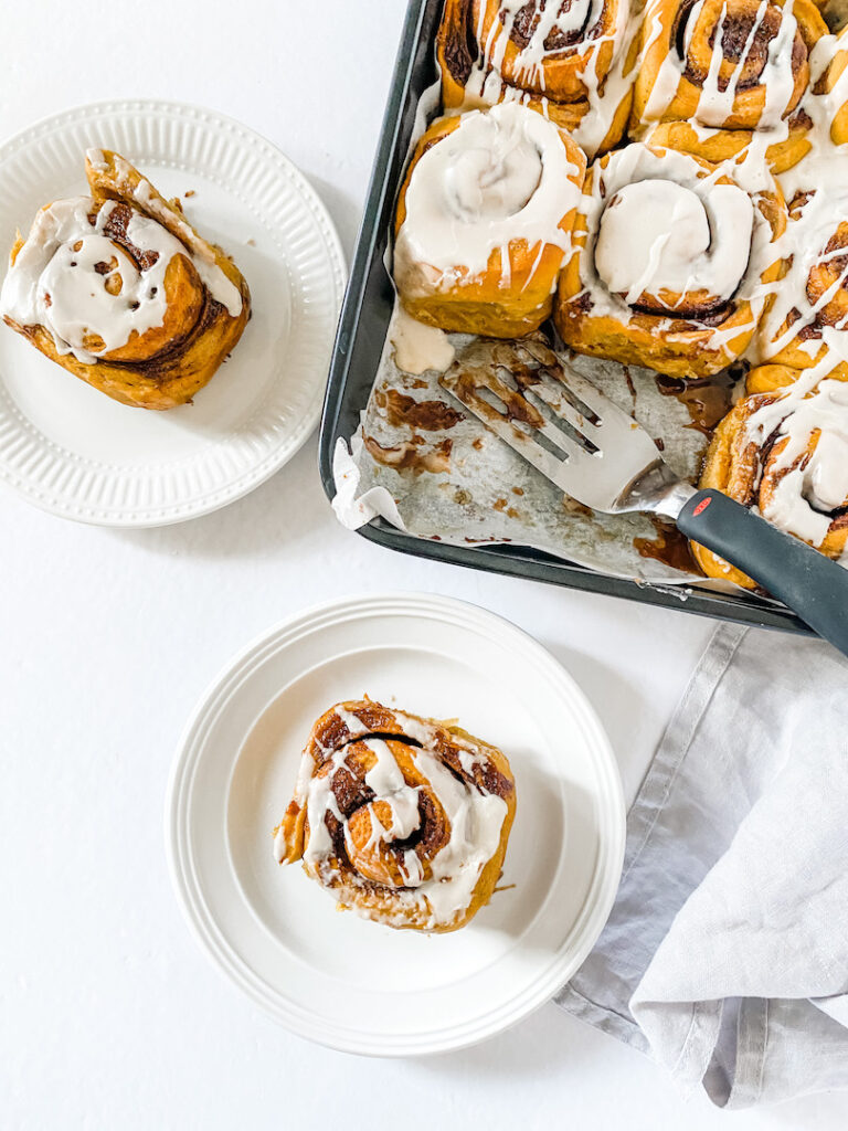 Vegan Pumpkin Cinnamon Rolls with Maple Glaze