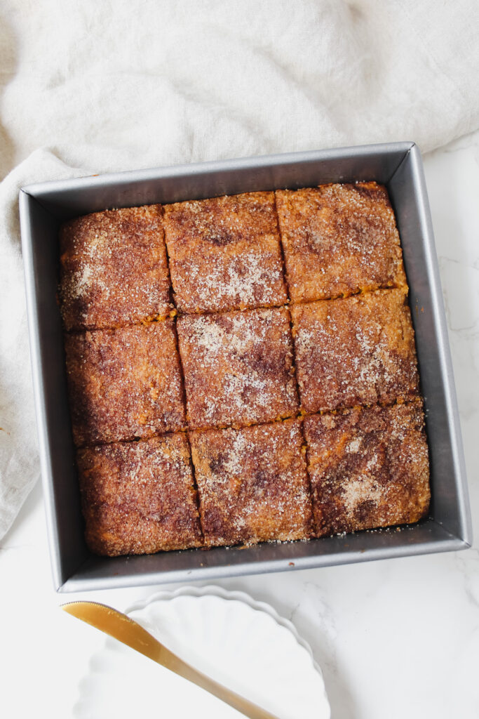 overview shot of pan of sliced snickerdoodle pumpkin bars