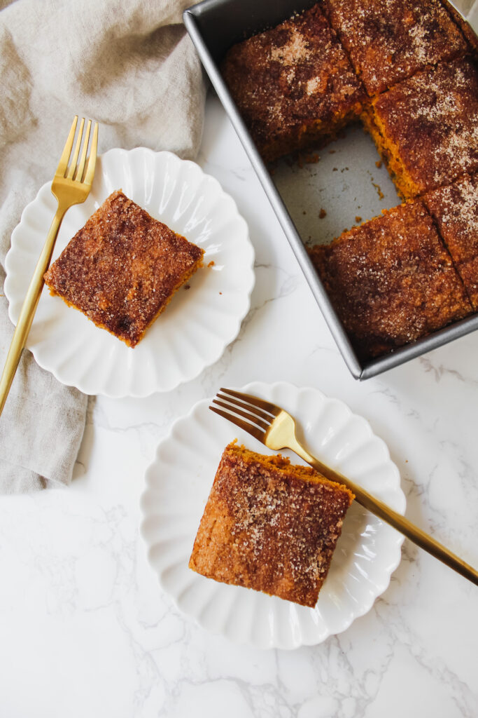 overview shot of two pumpkin bars on plates