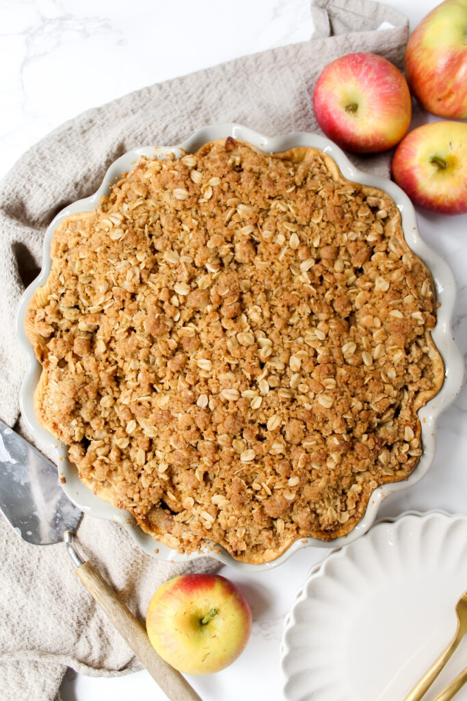 overview shot of entire vegan dutch apple pie