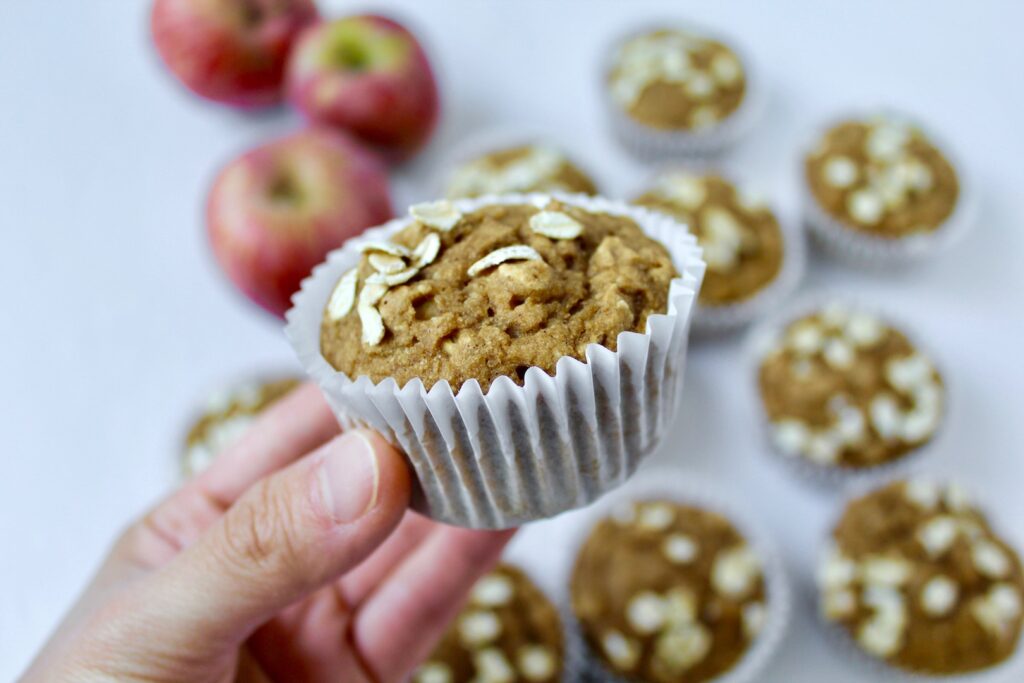 Healthy Cinnamon Applesauce Oat Muffins (vegan, oil-free, refined sugar free)