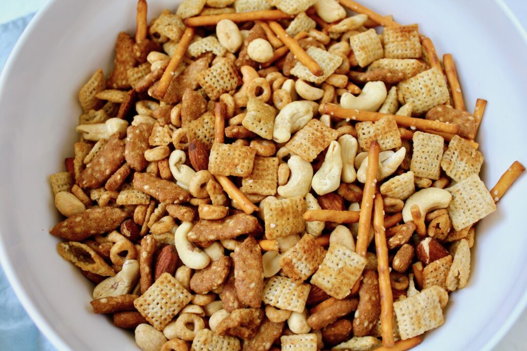 Easy Vegan Chex Mix 