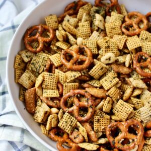 Healthier Furikake Chex Mix (vegan)