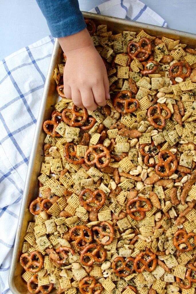 Healthier Furikake Chex Mix (vegan)