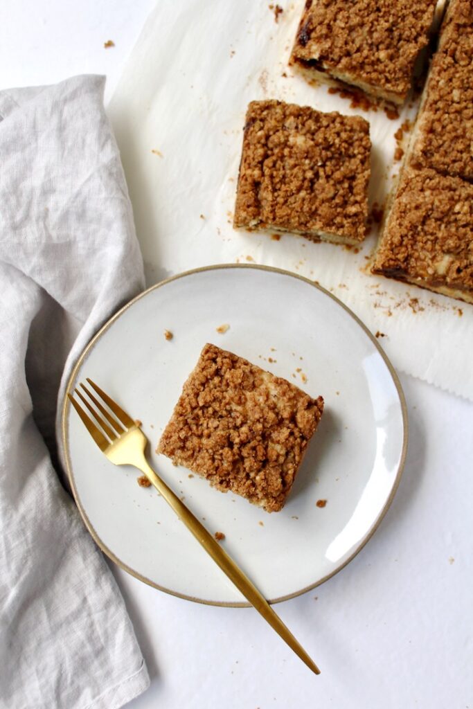 Vegan Coffee Cake with Cinnamon Streusel 