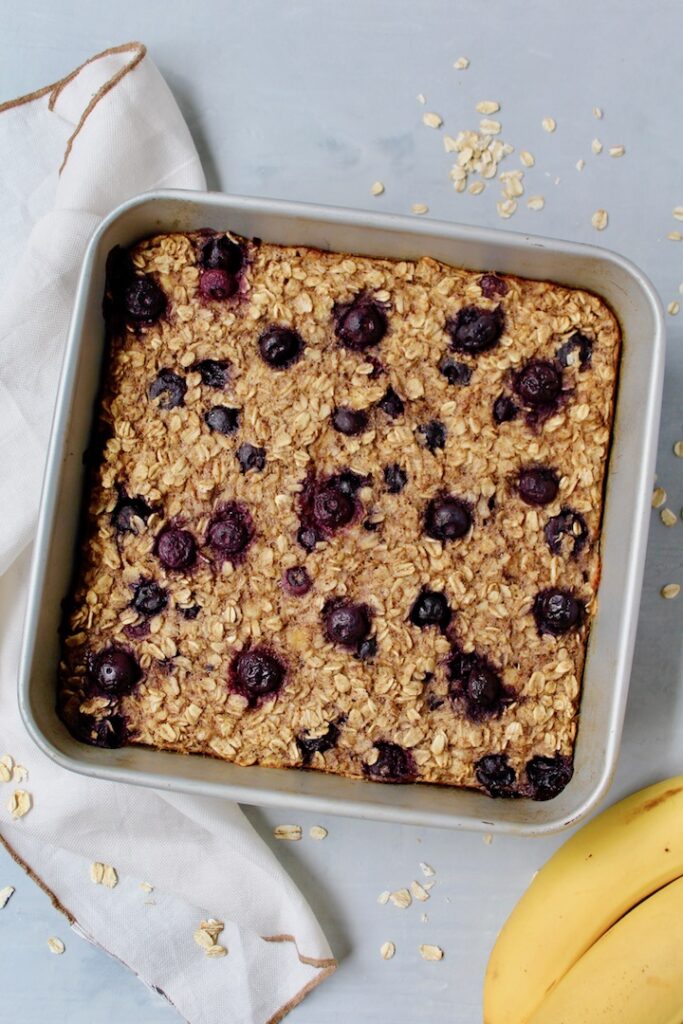 Easy Blueberry Banana Baked Oatmeal (vegan, gluten-free, oil-free)