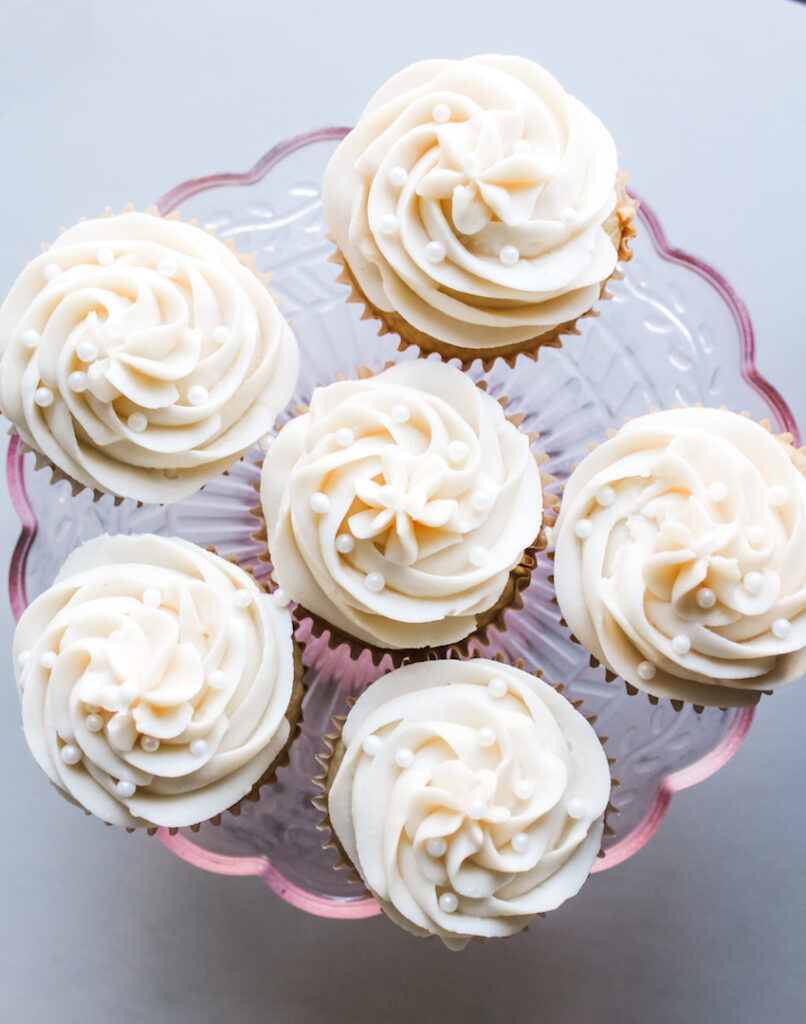 Vegan Vanilla Cupcakes 