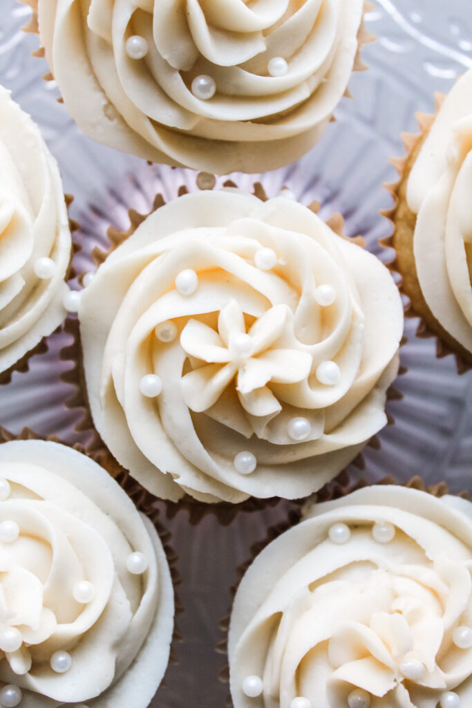 Vegan Vanilla Cupcakes 