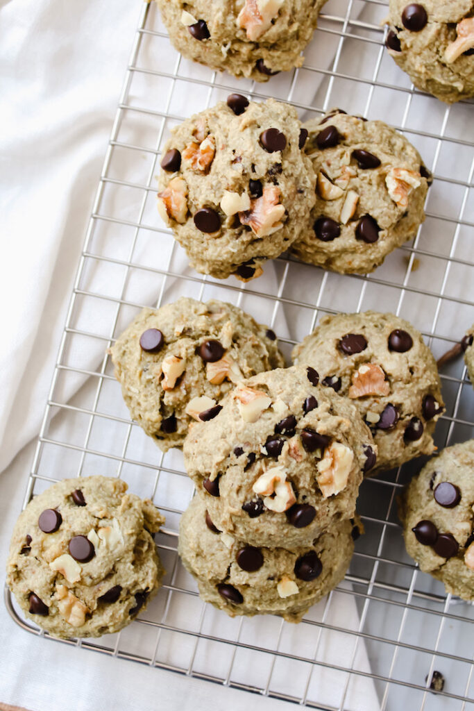 Chunky Monkey Cookies (vegan, gluten-free, refined sugar free)