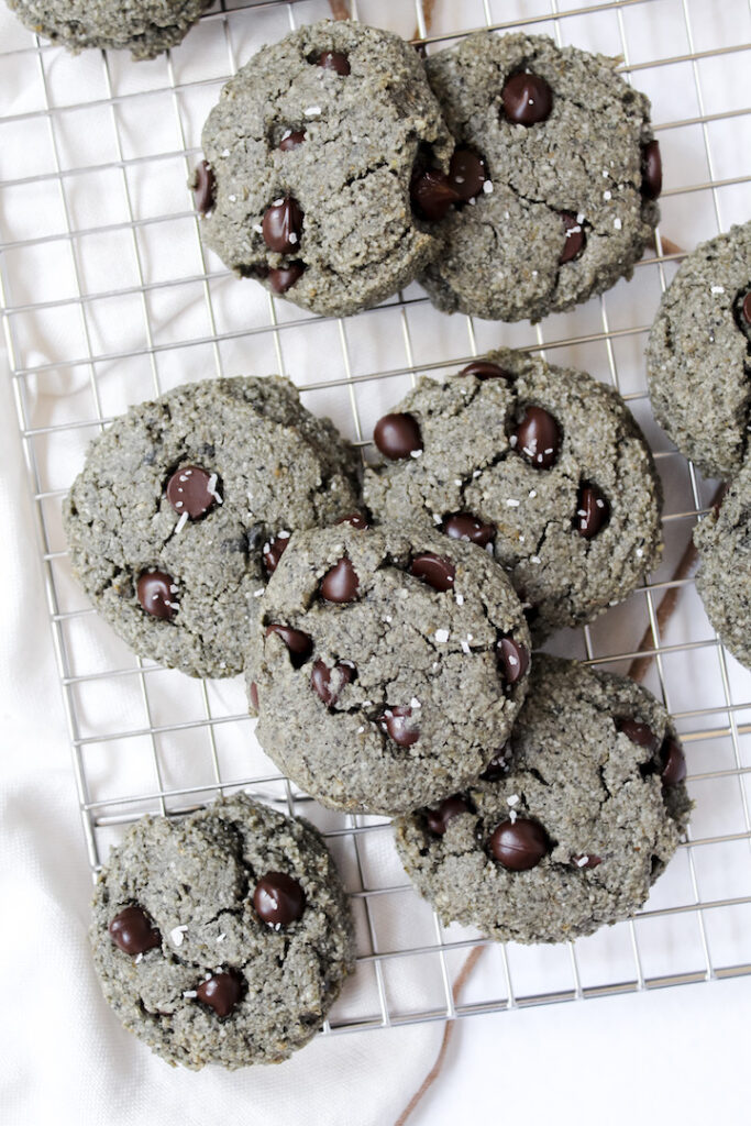 black sesame chocolate chip cookies in a pile