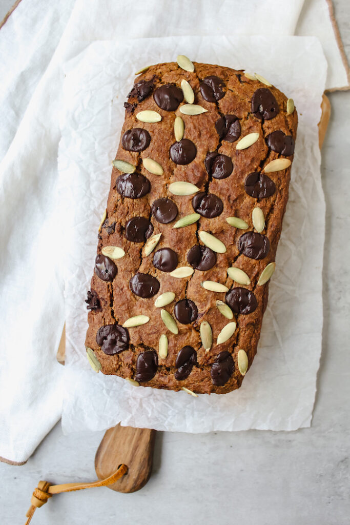 picture of the whole pumpkin chocolate chip banana bread