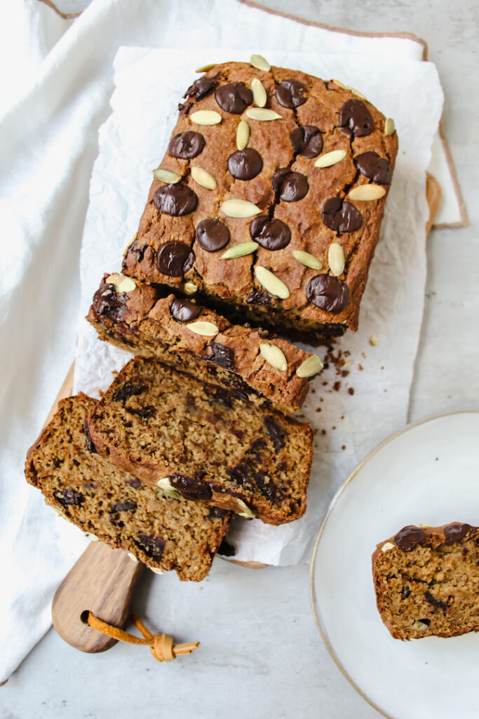 picture of slices of pumpkin banana bread