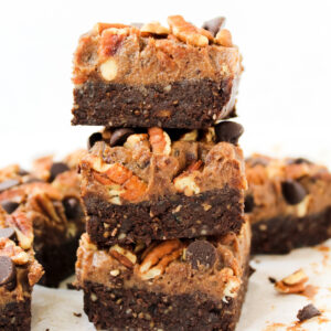 stack of no bake turtle brownies