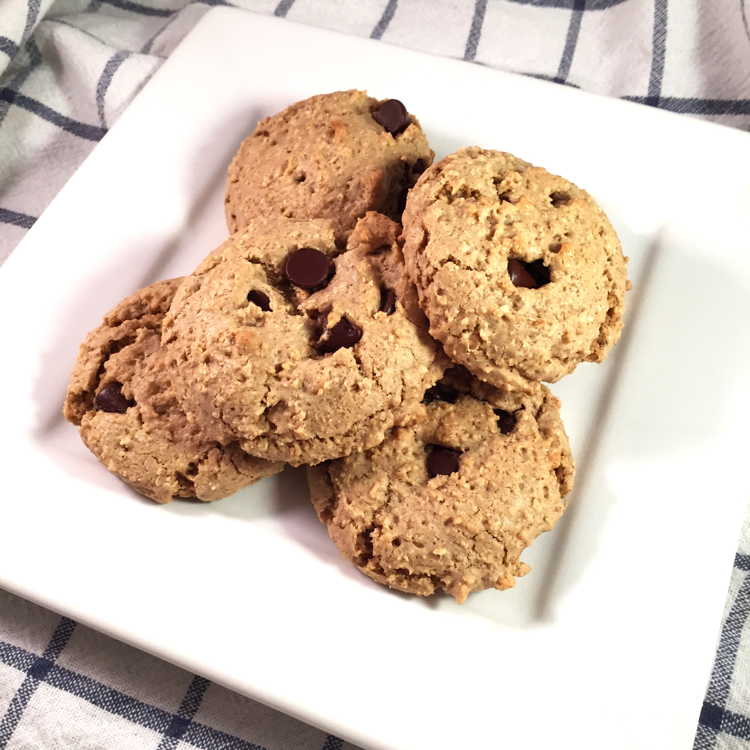 Oil-Free Peanut Butter Chocolate Chip Cookies