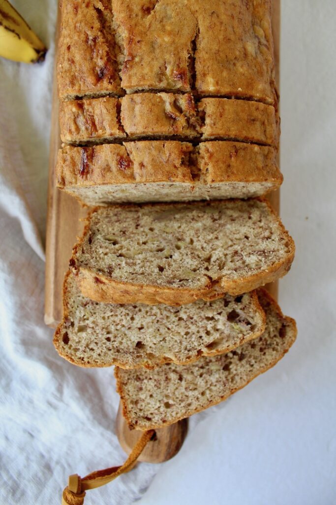 The Best Classic Vegan Banana Bread 