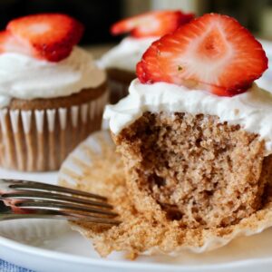 Vegan Strawberry Cupcakes with Coconut Cream