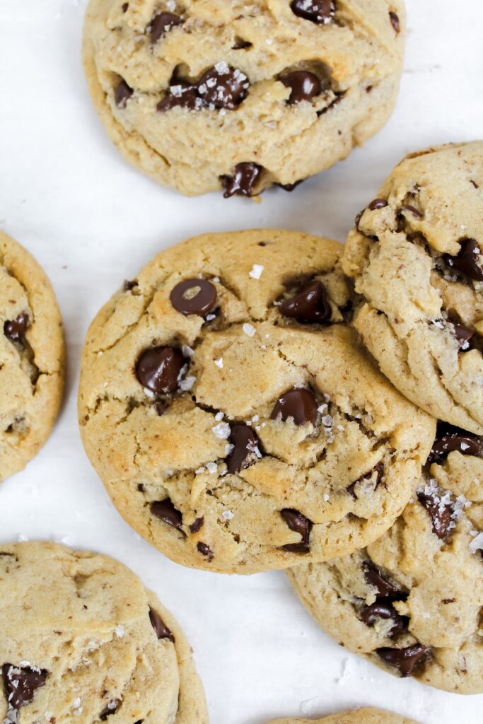vegan chocolate chip cookies 