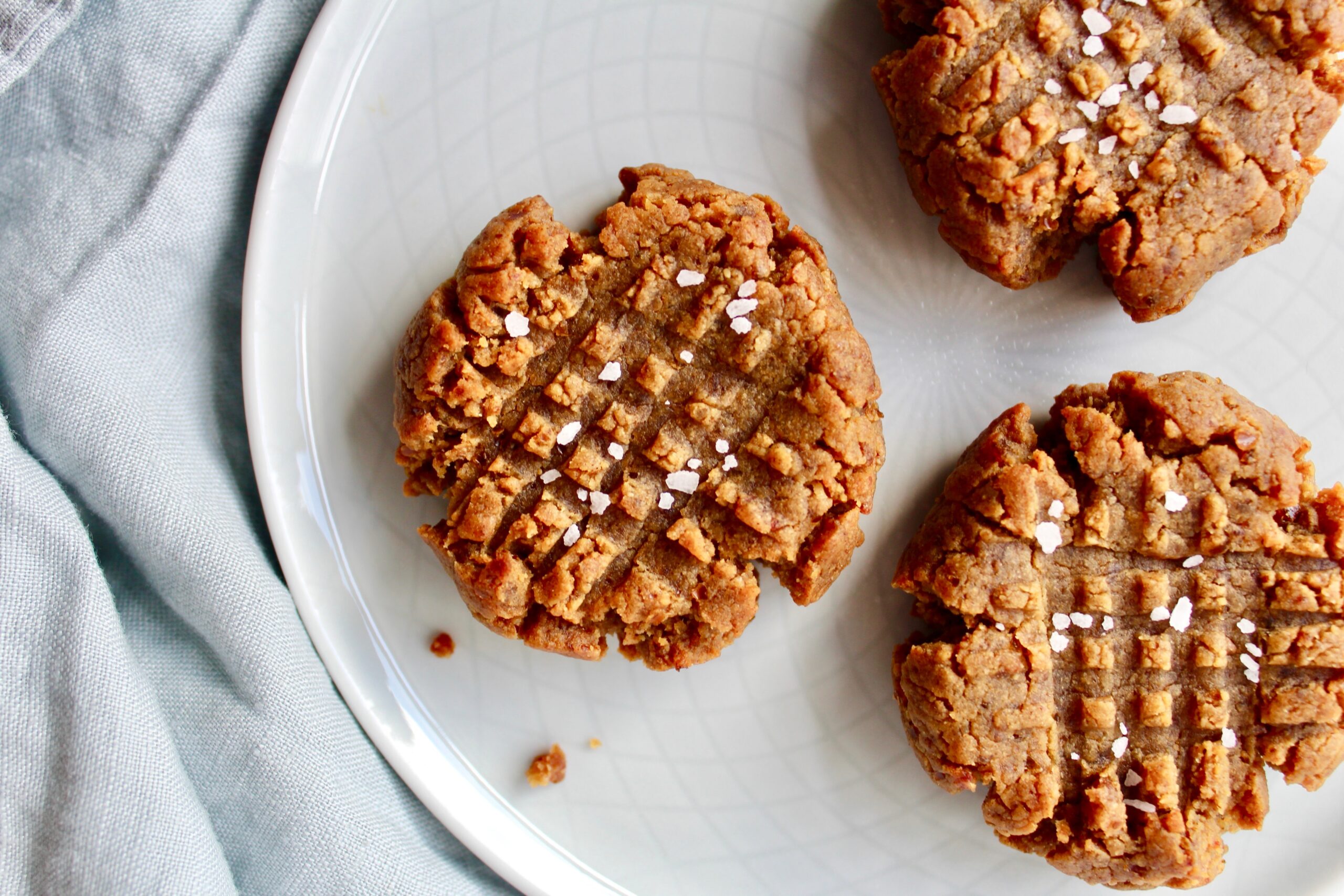 The Best Healthy Peanut Butter Cookies