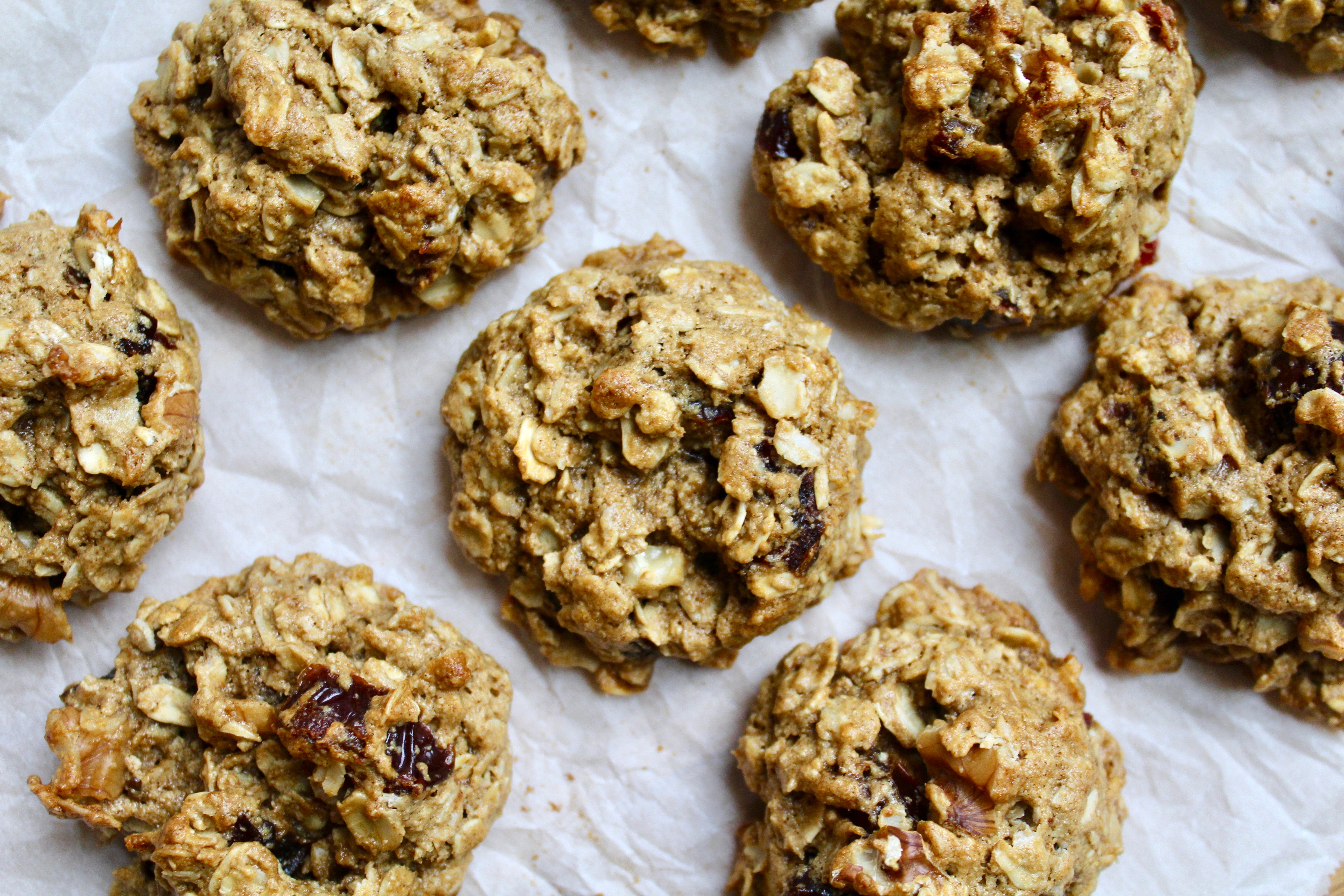 Oatmeal Date Walnut Cookies (vegan, gluten-free)