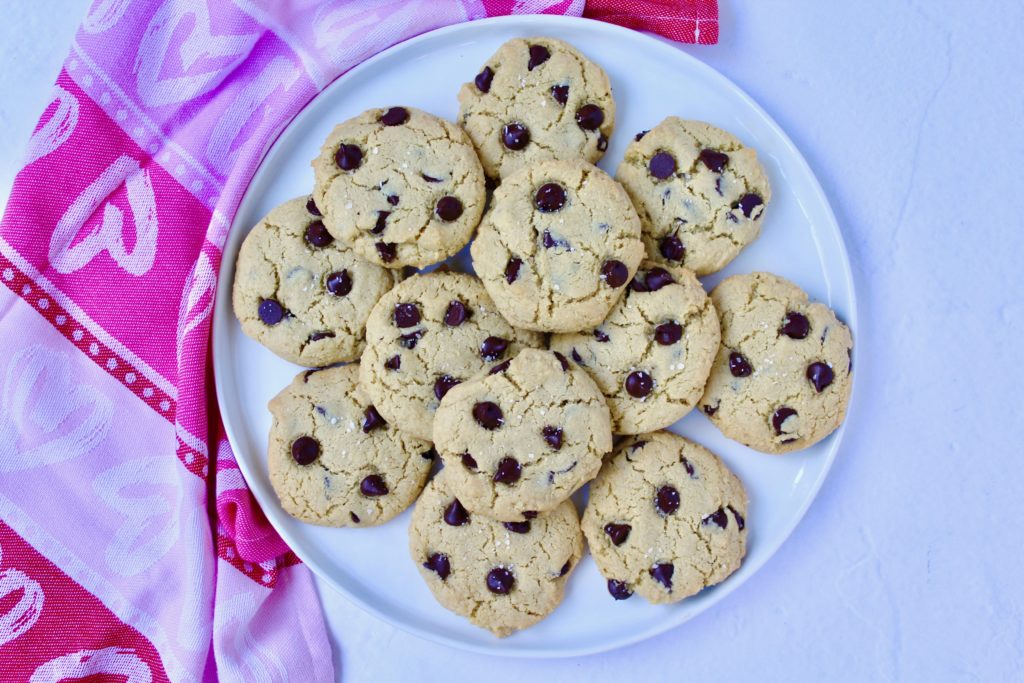 Salted Olive Oil Chocolate Chip Cookies (vegan, gluten-free, paleo) 