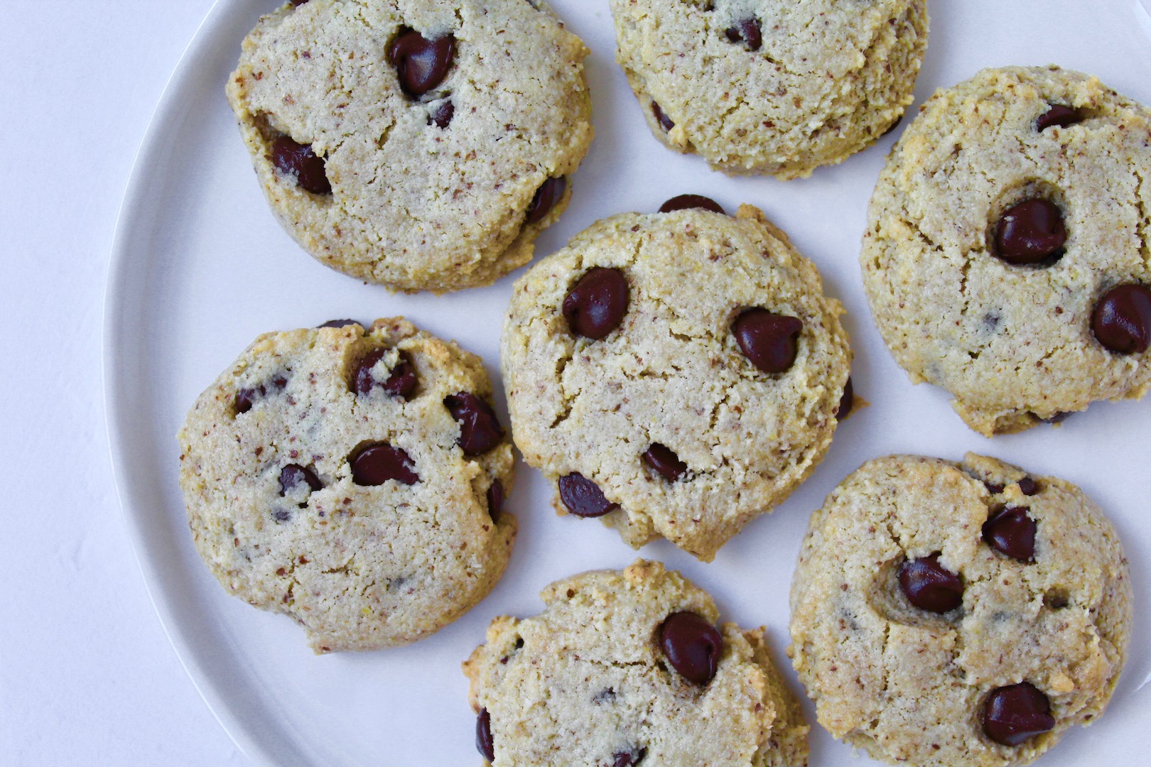 Best Almond Flour Chocolate Chip Cookies (vegan, gluten-free, paleo)