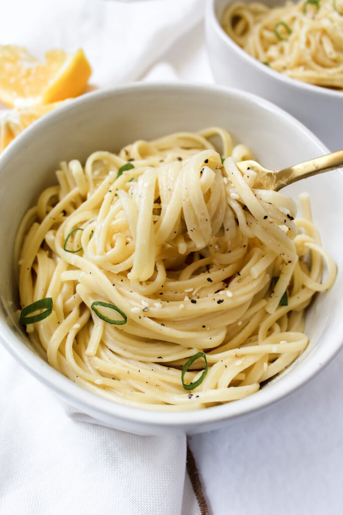 Easy Lemon Miso Pasta (vegan)