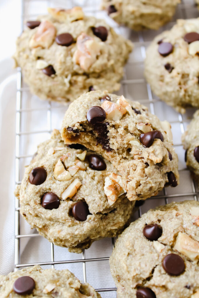 Chunky Monkey Cookies (vegan, gluten-free, refined sugar free)