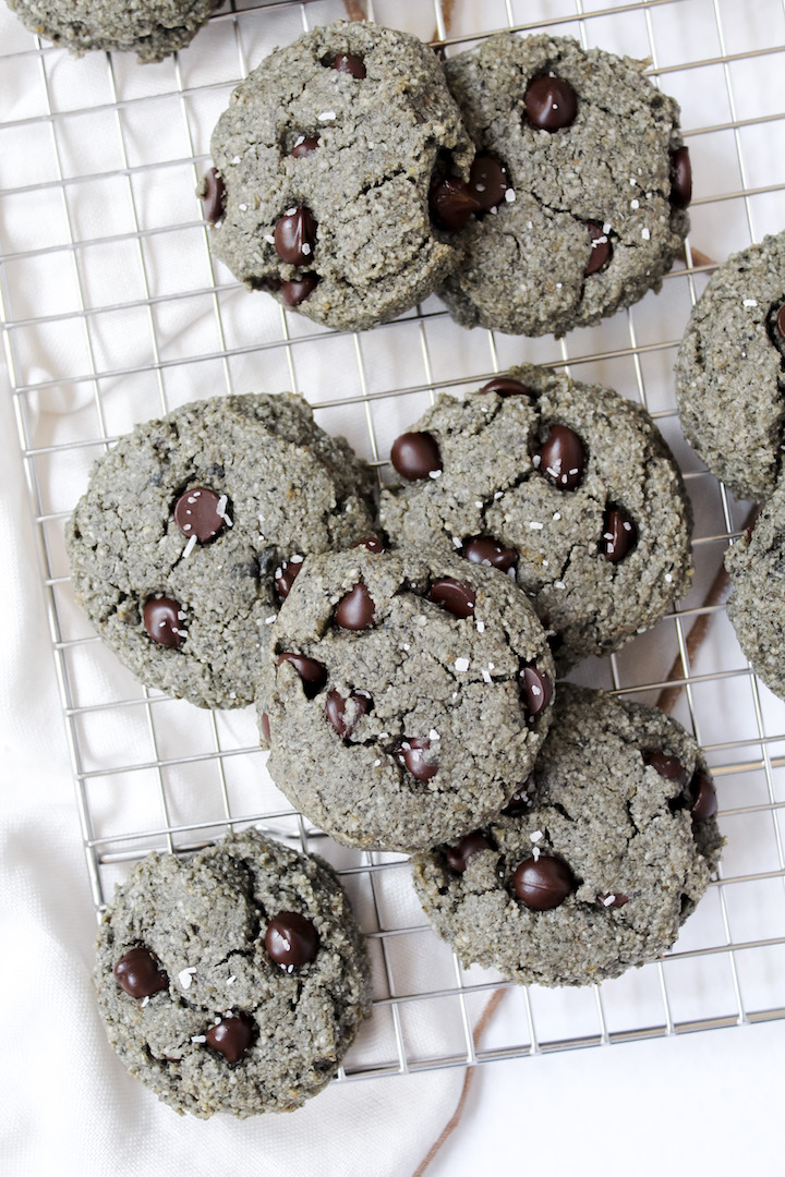 Black Sesame Chocolate Chip Cookies (vegan, gluten-free, refined sugar free)