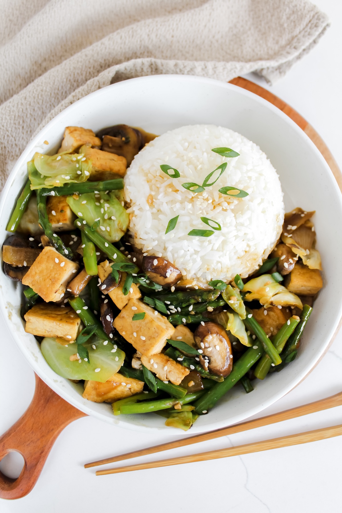 Tofu and Vegetable Stir Fry (vegan, healthy, easy)