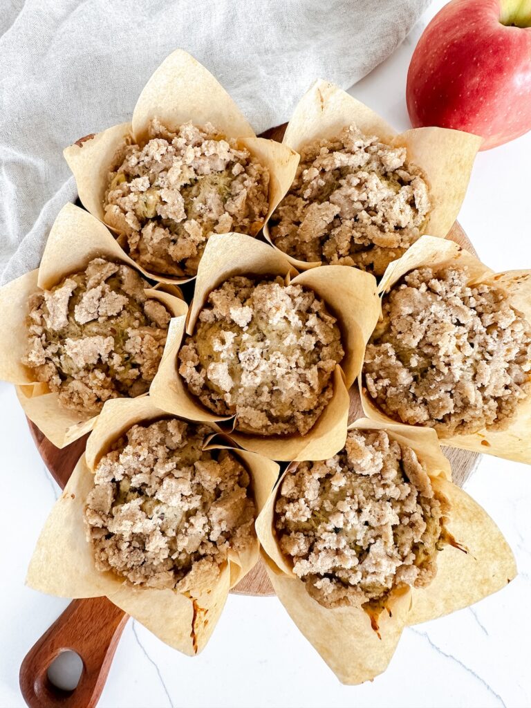 overview of muffins on a wooden board