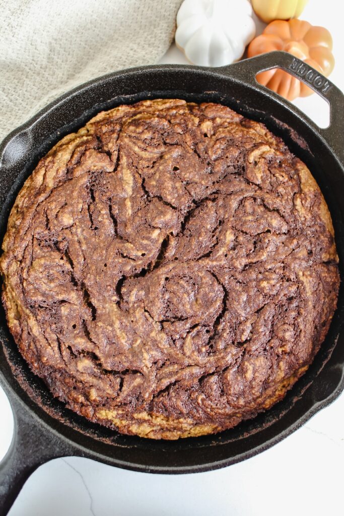 overview shot of oat cake in the skillet